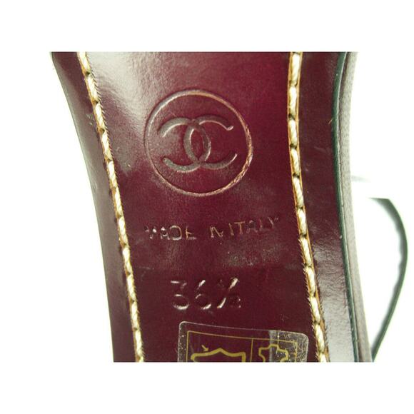 NIB CHANEL TWO TONE PLEATED LEATHER ANKLE STRAP CRYSTALS CHARM PUMPS 36.5 6 $975 - Picture 10 of 10